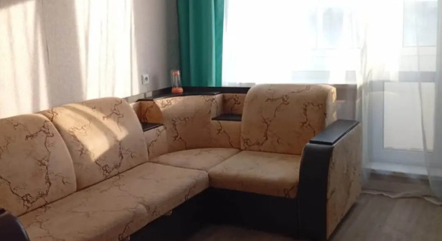 Na Oktyabryskoy 19 Flat, Buchen Sie Ferienwohnung Bissert Oblast Swerdlowsk
