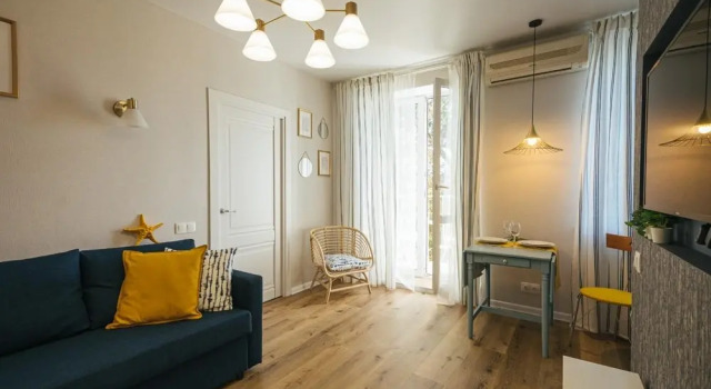 Studencheskaya-Uyutnaya Vidovaya Kvartira V Istoricheskom Rayone Goroda Samara Flat, Prenota Appartamento Hotel a Samara con parcheggio, Parcheggio