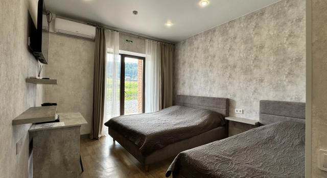 Klasický Rodinný pokoj s balkonem a a výhledem na hory Rodina Mini-hotel