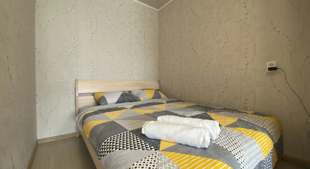 Tikhaya Uyutnaya Kvartira U Metro Grazhdanskiy Prospekt Apartments, Rezervovat Apartmán Hotely v Petrohrad s parkováním, Parkování