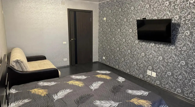 1-Komnatnaya Novaya S Khoroshim Remontom Flat, Book Apartment Hotels in Kirov Region with Parking, Parking