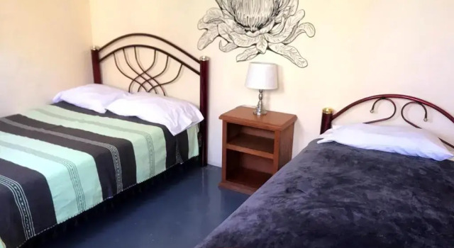 Трёхместный номер Standard Los Nardos Hostel -pet friendly