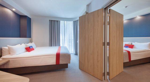 Двухместный номер Стандартный с бесплатным завтраком Holiday Inn Express - Yerevan by IHG