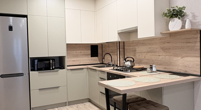 Uyutnaya Yevrodvushka Flat, Prenota Appartamento Hotel a Pskov Region con parcheggio, Parcheggio