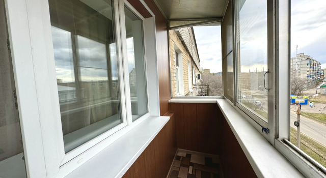 1-komn (4chel) Apartland u Rzhd Tts Vostokmoll Flat, Rezerwuj Apartament Komsomolsk nad Amurem Kraj Chabarowski