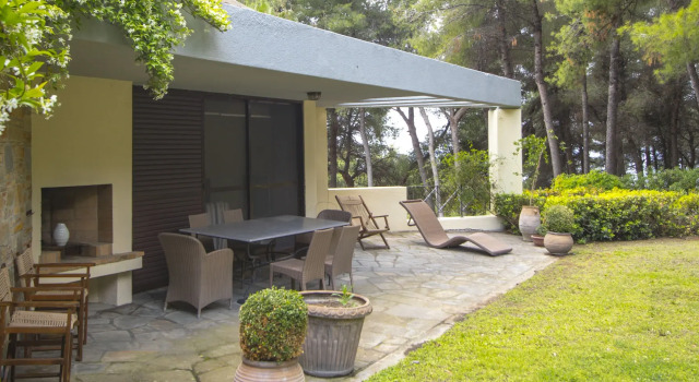 Araucaria Shared Pool Sani Villa, Reserva ahora Villa Sane 