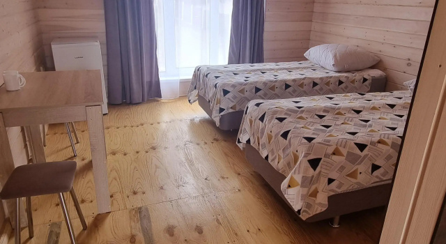lastochka Guest house, Prenota Affittacamere Hotel a Irkutsk Region con parcheggio, Parcheggio