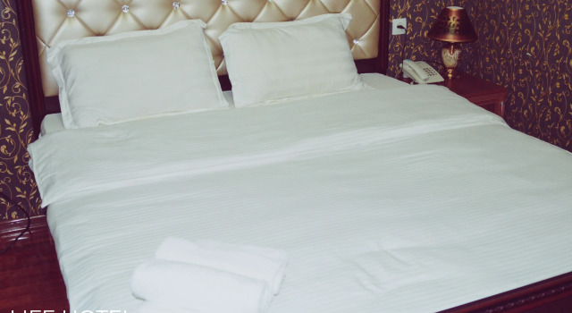 Standard Doppel Zimmer mit Balkon Life Hotel