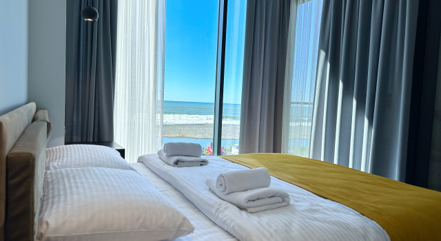 Апартаменты с 2 комнатами с балконом и с видом на море Апарт-отель TG Wild Beach & Pool Chakvi