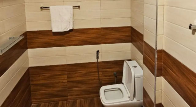 Двухместный номер Superior с балконом и с видом на озеро Вилла Bungalow Grand Villa Kalametiya