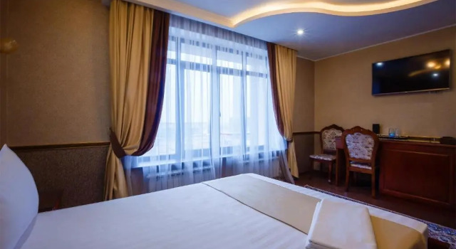 Двухместный люкс Salut Hotel Almaty