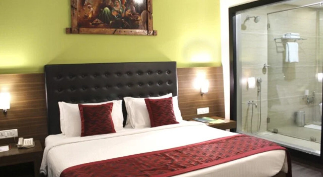 Номер Superior The Byke Suraj Plaza Pure Veg, Thane