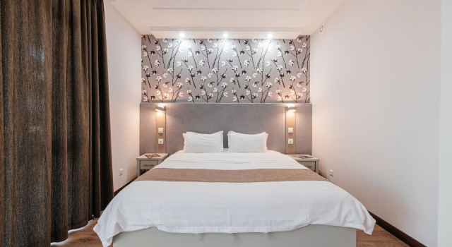 Полулюкс Charos Family Resort