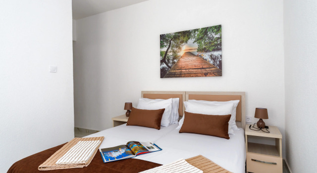 Appartement met balkon en  met uitzicht Adria Hotel