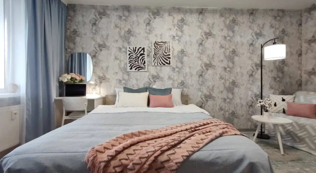 Chistaya Uyutnaya Svetlaya V Kirovskom Rayone Flat, Prenota Appartamento Hotel a Perm Krai con parcheggio, Parcheggio
