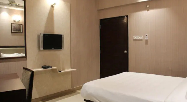 Номер Superior The Byke Signature Business - Pan India Pure Veg Hotel Chain