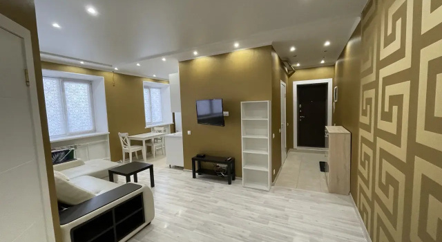 Na Ulitse Morisa Toreza 7A Flat