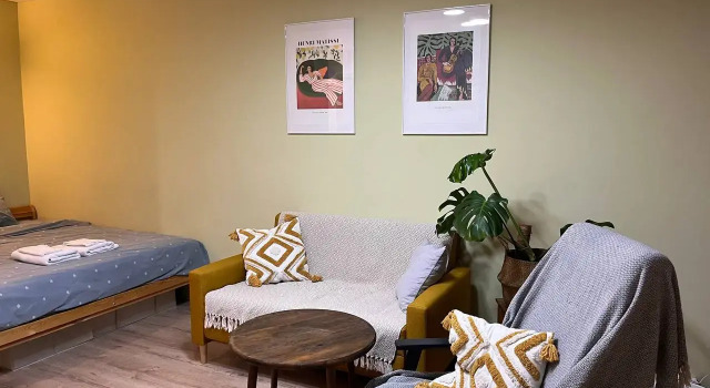 Uyutnaya s Vidom na Volgu Flat, Book Apartment Hotels in Kirovsky district with Parking, Parking