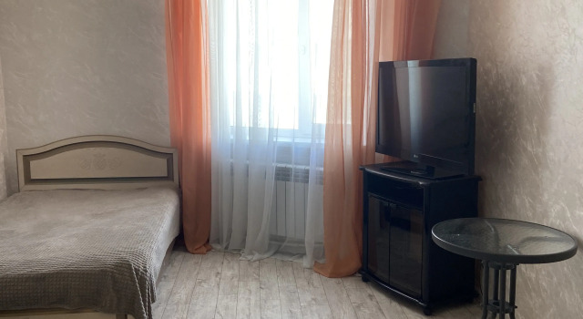Ul. Naberezhnaya Reki Magadanki, 43к1 Apartments 1 1, Buchen Sie Ferienwohnung Hotels in Oblast Magadan mit Parkplatz, Parkplätze