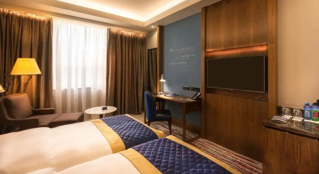 Standard Doppel Zimmer Radisson BLU Hotel Yerevan
