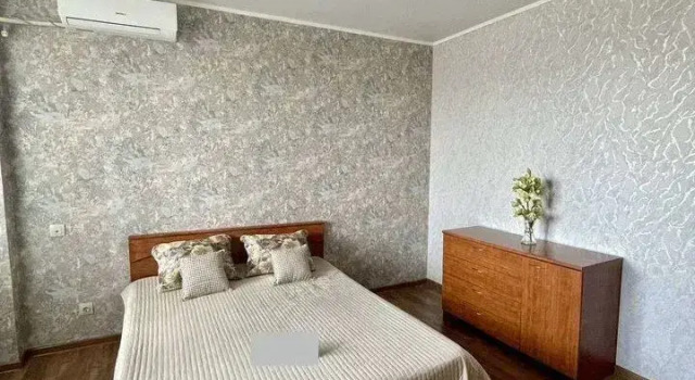 Квартира на Александра Покрышкина 2к2 129