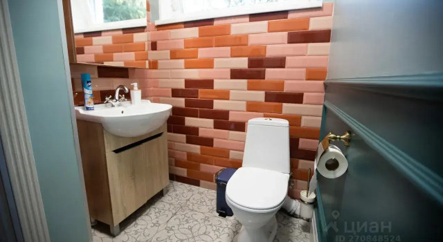 U Reki S Baney Private house, Buchen Sie Ferienhaus Hotels in Oblast Moskau mit Parkplatz, Parkplätze