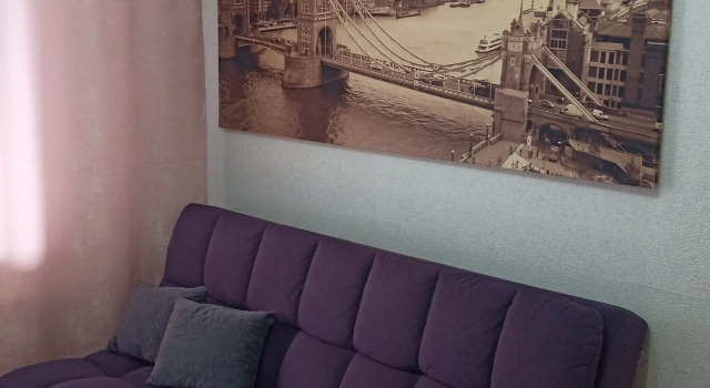 Uyutna studiya v tsentre Zakamska Flat, Prenota Appartamento Hotel a Perm Krai con parcheggio, Parcheggio
