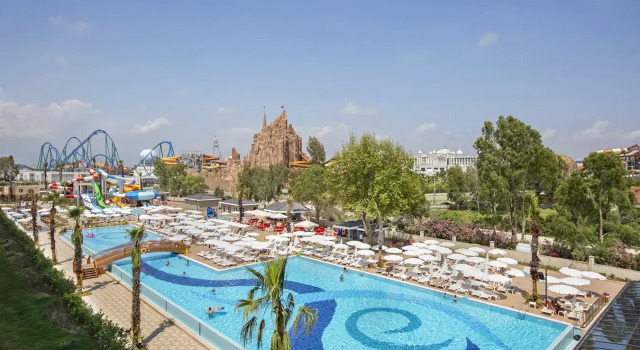 Курортный отель Aydinbey Queen's Palace & Spa - Ultra All Inclusive