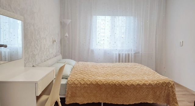 Dvukhkomnatnaya s Balkonom Flat, Prenota Appartamento Syktyvkar 