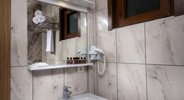 Ekonomiczny dwuosobowy pokój Zeyn Hotel Istanbul Hotel