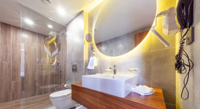 Люкс с балконом и с красивым видом из окна Hilas Thermal Resort Spa & Aquapark