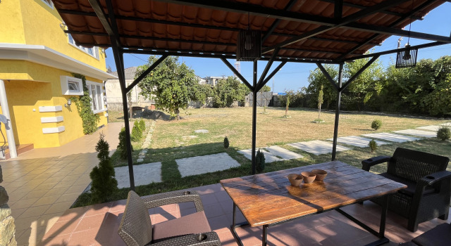 Na Chachhaliya 46 Guest house, Varaa Matkakoti Hotellit Suhumi pysäköinnillä, Pysäköinti