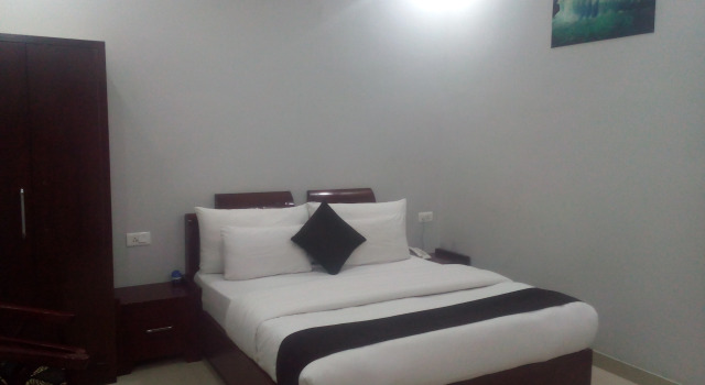 KRISHNA JI Hotel, Book Hotel Padra Gujarat