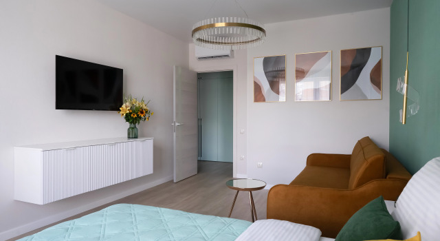 Zolotye listyya Flat, Book Lejlighed Hoteller i Kaliningrad med pool, nær Railway Gate, Swimmingpool
