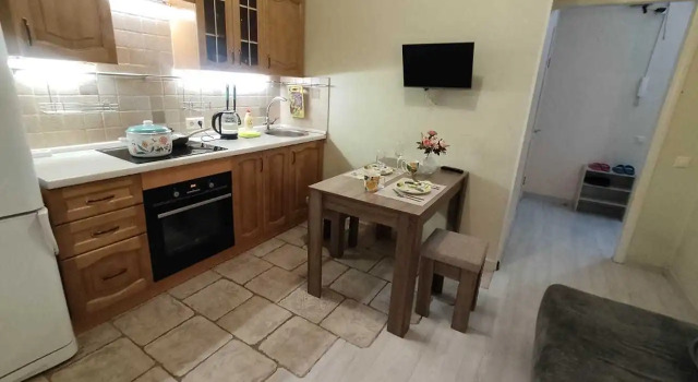 Marshala Chujkova 10k2 Flat, Book Apartment UVAO Area Moscow, near Kuzminki