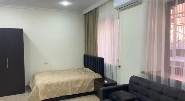 Huoneisto Aygestan 4 Apartments