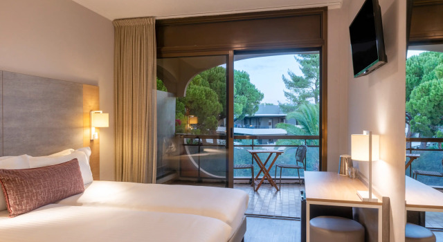 Люкс с 2 комнатами Hôtel Bahia