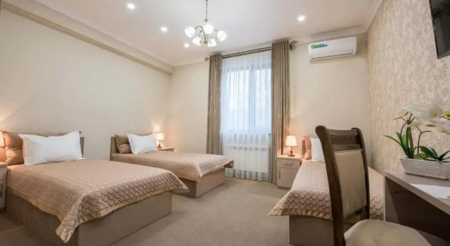Трёхместный номер Standard Huzur Hotel Tashkent