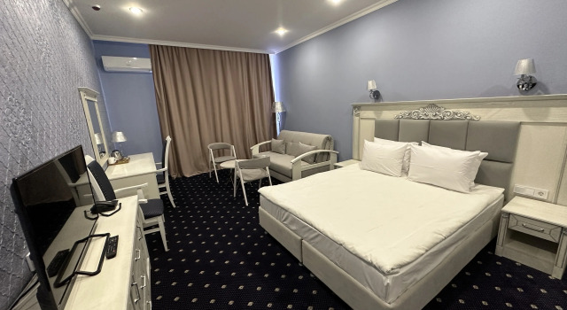  Джуниор Сюит Kras Hotel Resort & Spa