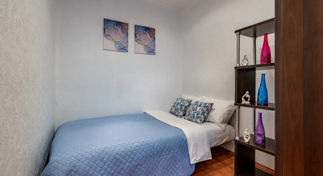 Sutkilive U Metro Akademicheskaya Apartments, Rezervovat Apartmán Hotely v Petrohrad s parkováním, Parkování