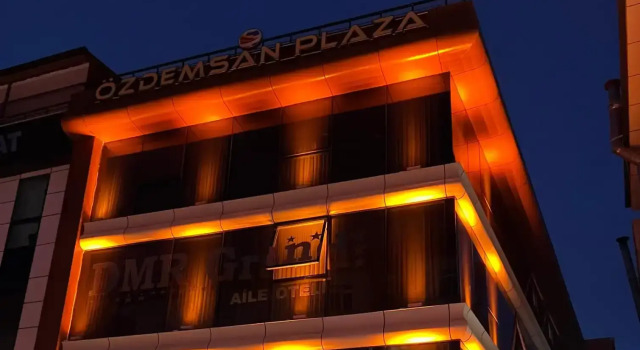 DMR Grand Family Airport Hotel, 予約 ホテル Sarıgazi マルマラ地方
