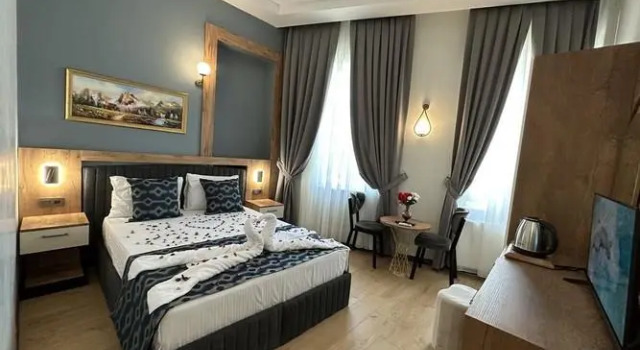 Newalla Hotel Old City, Забронировать Отель Фатих Стамбул, рядом с Библиотека Стамбульского университета