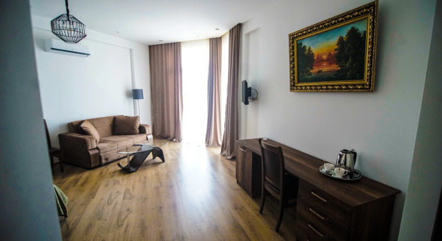 Двухместный люкс с балконом и с красивым видом из окна Hotel King Tom