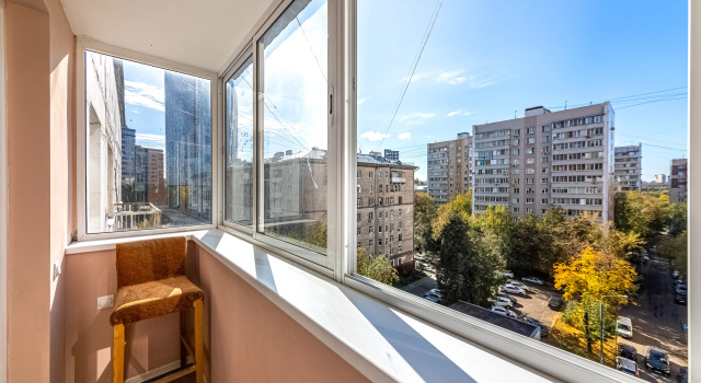 Uyutnaya Yevrodvushka 44m² S Garderobnoy Smart Host Flat, Reserva ahora Apartamento Hoteles en Moscú con aparcamiento, Aparcamiento