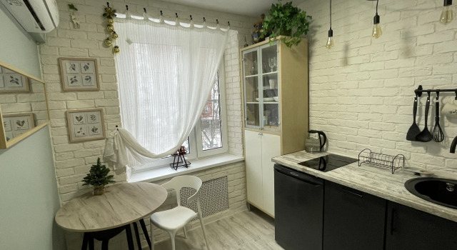 Loft u Kamina Flat, Book Apartment UAO Area Moscow, near Shipilovskaya