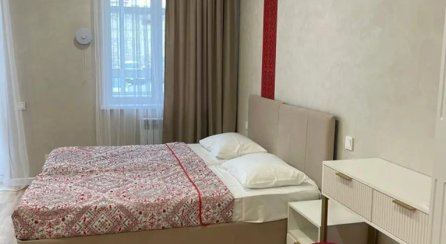 Svetlaya Studiya Ryadom S Aeroportom Flat, Buchen Sie Ferienwohnung Mayma Mayminsky Rayon