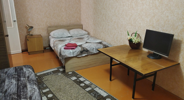 Na Pischevikov 17a Flat, Rezerwuj Apartament Hotele w Republika Komi z parkingiem, Parking