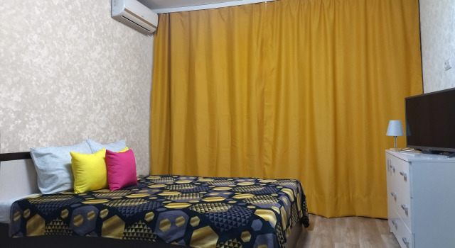 Uyutnaya S Parkovkoy Flat