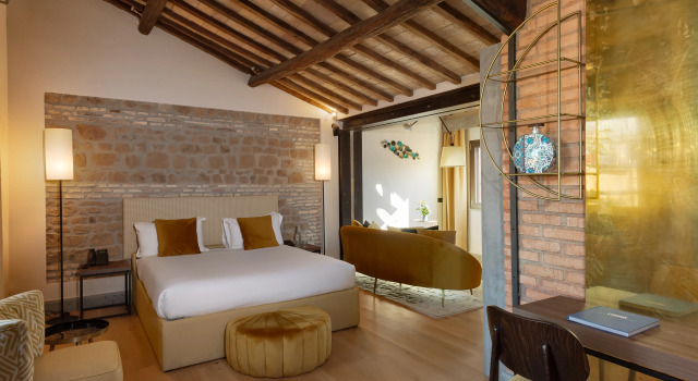 Люкс с балконом Бутик-отель Passpartout Boutique Palace