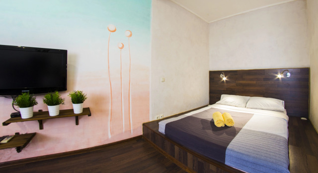 Na 25 Let Oktyabrya 11 Apartments, Prenota Appartamento Hotel economici a Omsky District